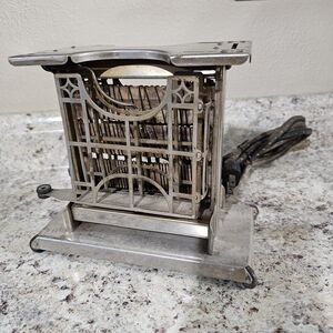 Vintage Metal Toaster With Slide Out Toast Holders